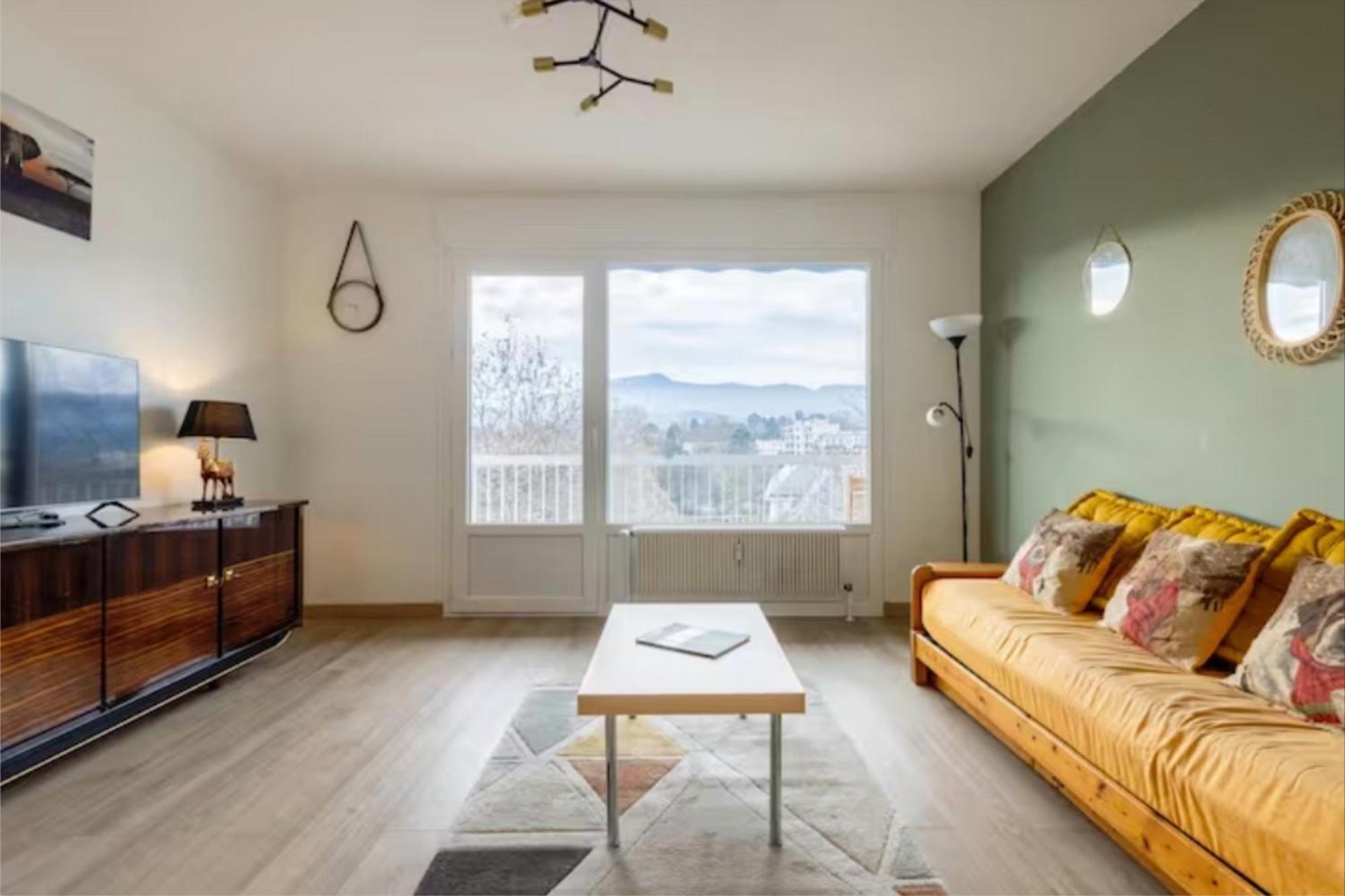 Logement Autour De Moi * * * * * Chambéry Zewnętrze zdjęcie